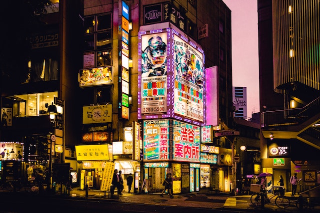 哈密寻找学术平衡：留学日本如何处理学业与生活